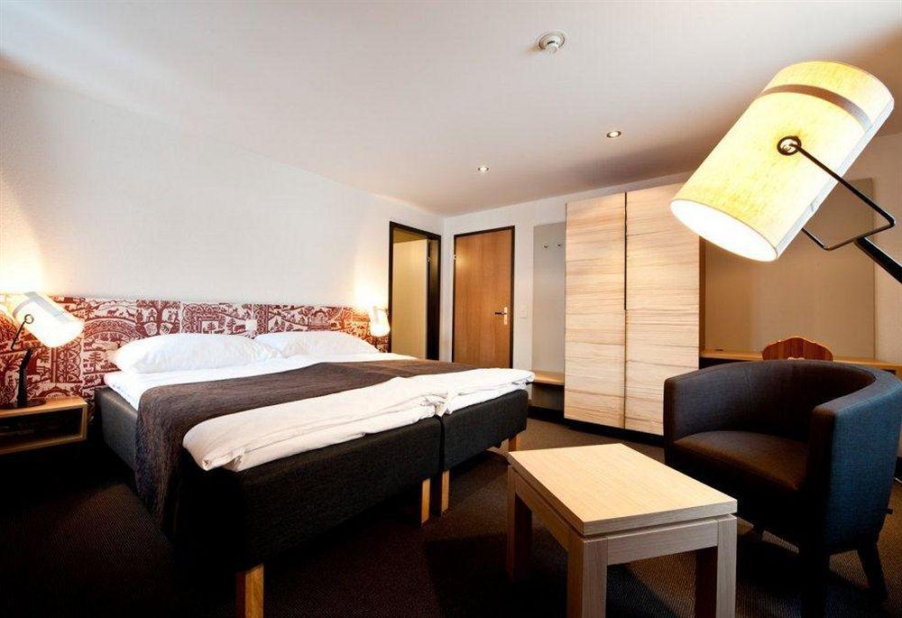 Hotel Landhaus Saanen Exterior foto