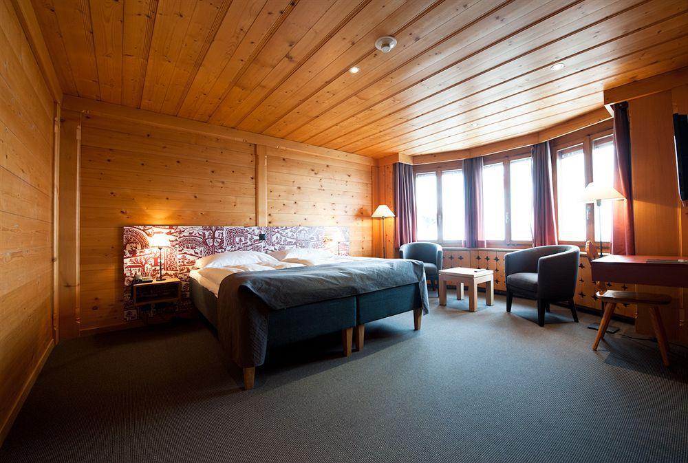 Hotel Landhaus Saanen Exterior foto