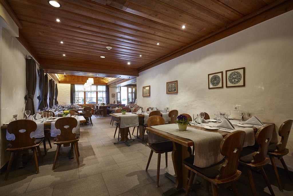 Hotel Landhaus Saanen Exterior foto