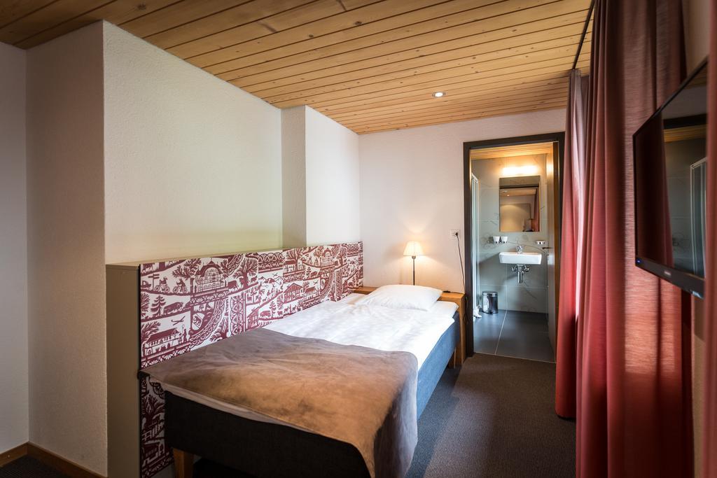Hotel Landhaus Saanen Exterior foto